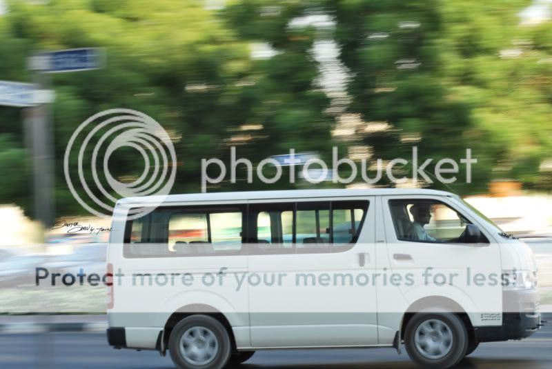 "panning photography"....practice mode! Van