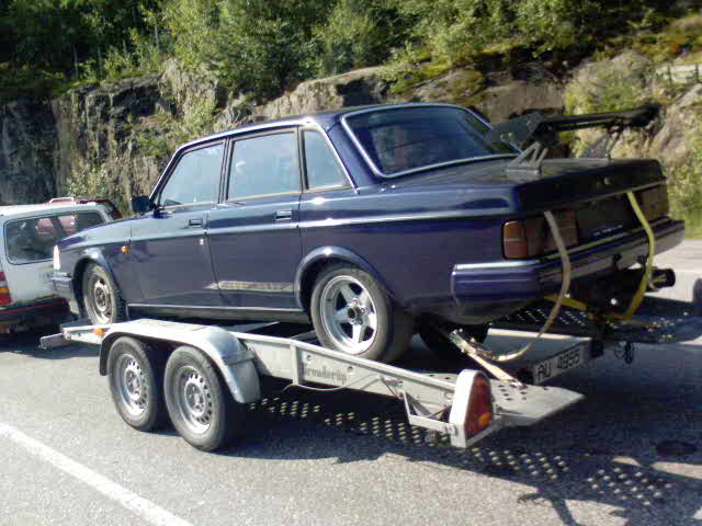 Ole`s volvo 240 v8 DSC00136