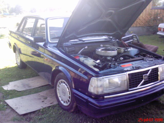 Ole`s volvo 240 v8 DSC00150