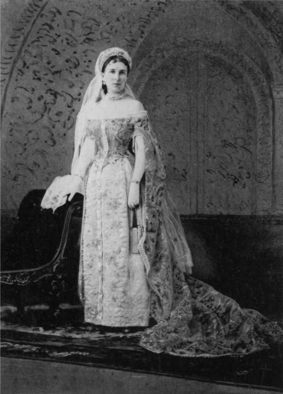 Vestido oficial de los Romanovs - Página 2 MariiaPavlovnaSpiridonov