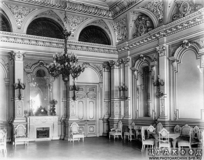 Los palacios de los Romanovs - Página 2 Grandhall