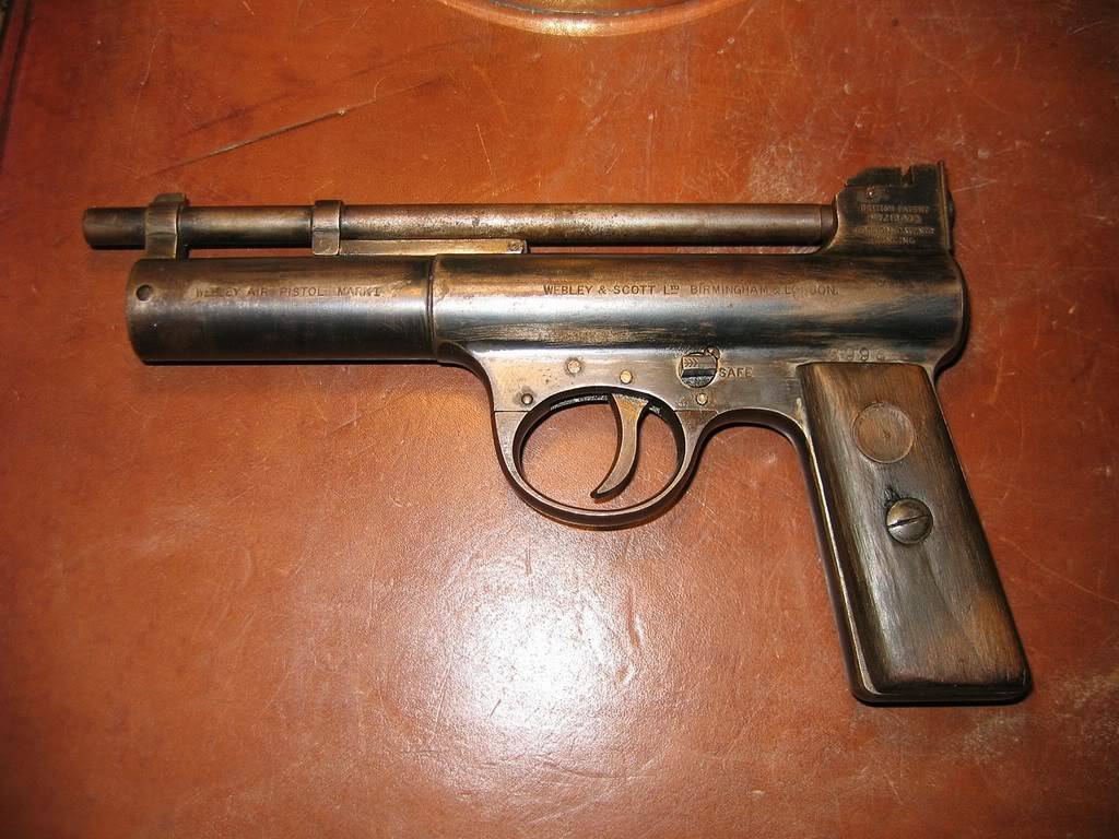 Question WEBLEY Mk I WebleyMk104