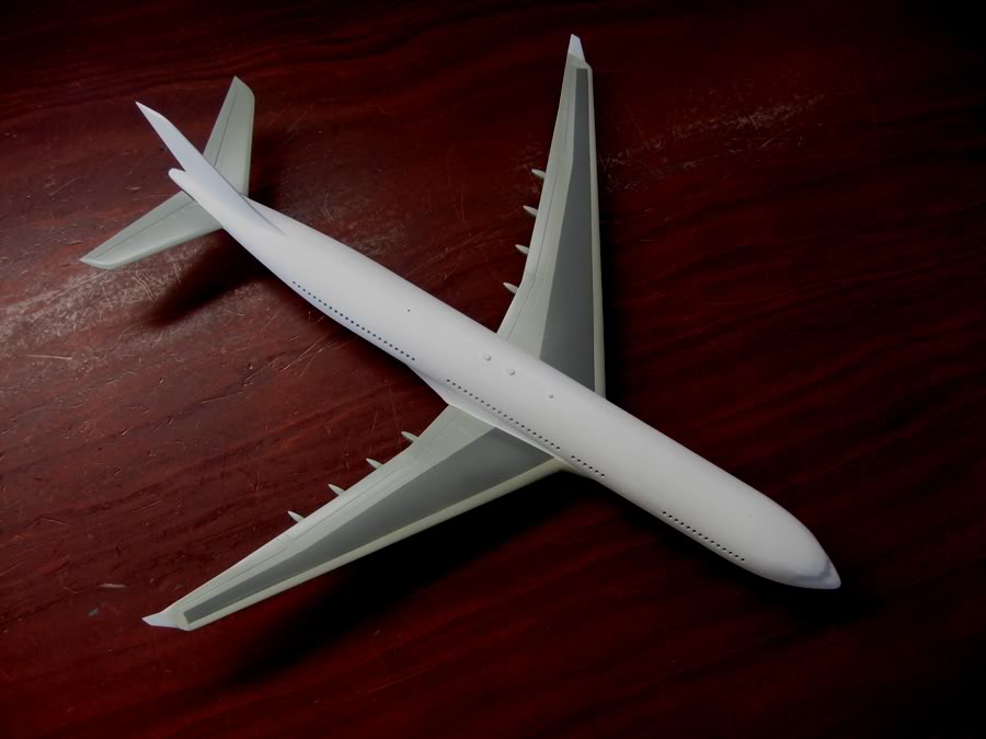Airbus A340-300 de revell au 1:144 FINI !!! - Page 2 IMG_2907small