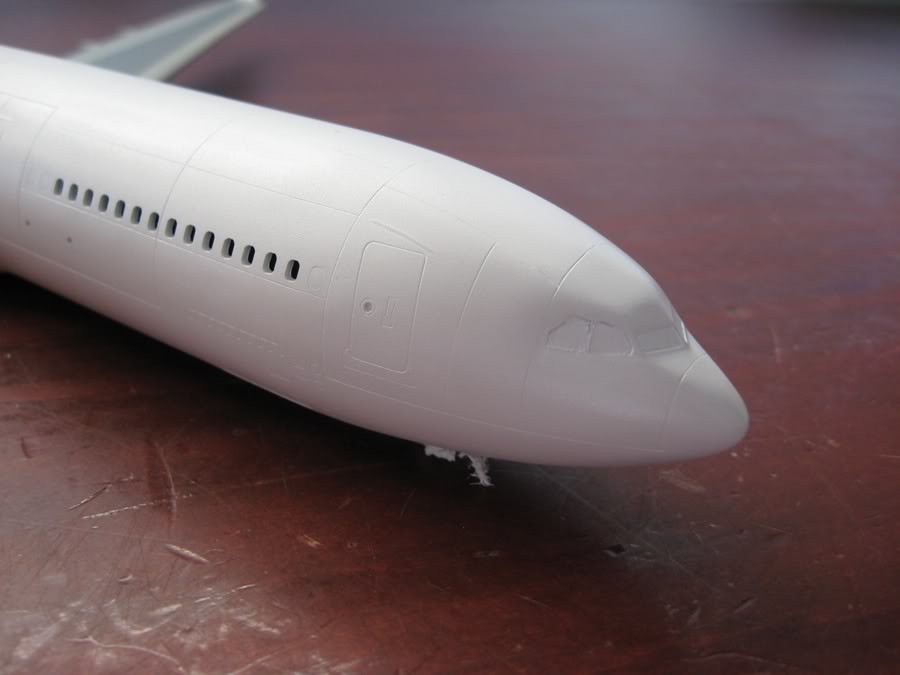 Airbus A340-300 de revell au 1:144 FINI !!! - Page 2 IMG_2910small