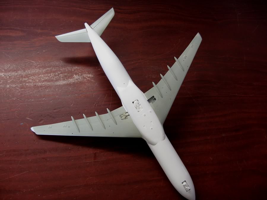 Airbus A340-300 de revell au 1:144 FINI !!! - Page 2 IMG_2911small