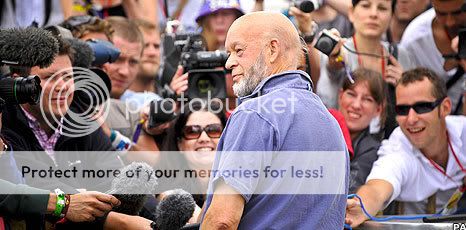 Michael Eavis set to be honoured 5-3