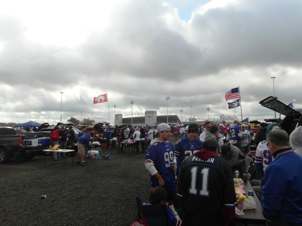 My homage to Ralph Wilson Stadium SAM_2959