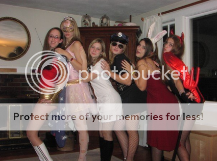 Fancy dress - Page 2 Picture1