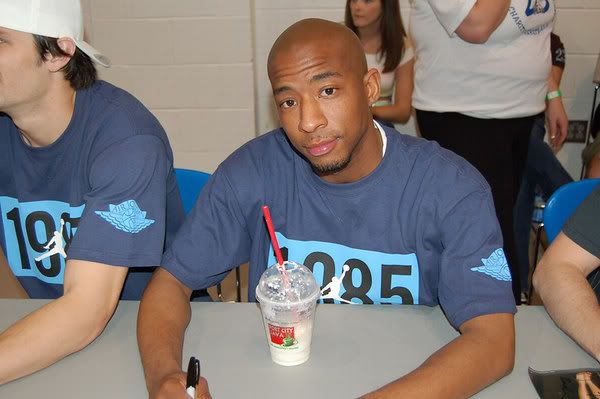 The official Antwon Tanner photo thread Skillz2