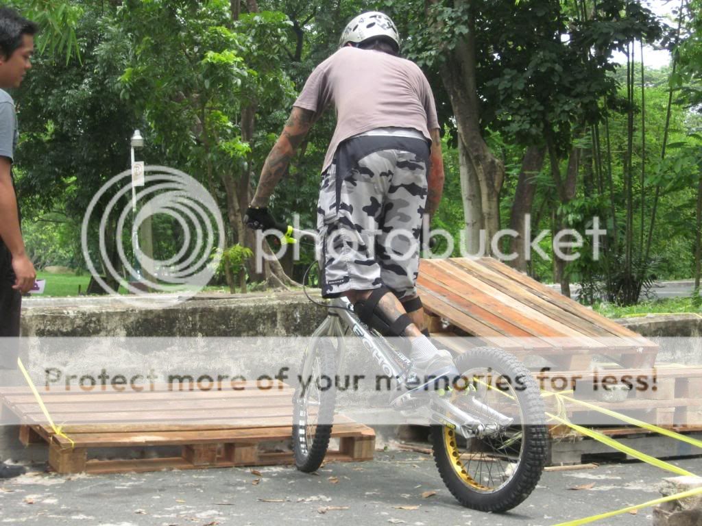 3rd  Oing Pareas Biketrials Competition - Manila Ed. Results Pics & Vids IMG_0533