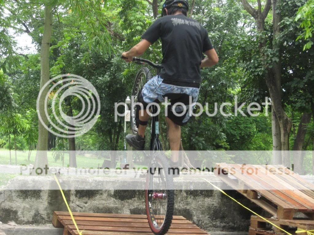 3rd  Oing Pareas Biketrials Competition - Manila Ed. Results Pics & Vids IMG_0551