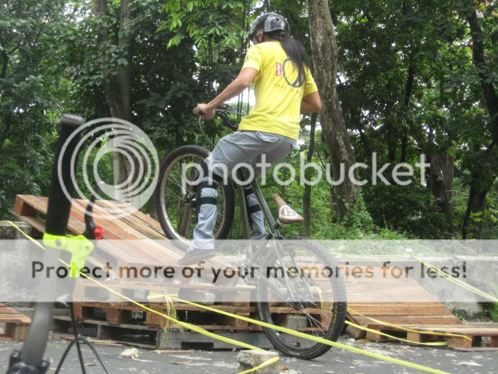 3rd  Oing Pareas Biketrials Competition - Manila Ed. Results Pics & Vids IMG_0570