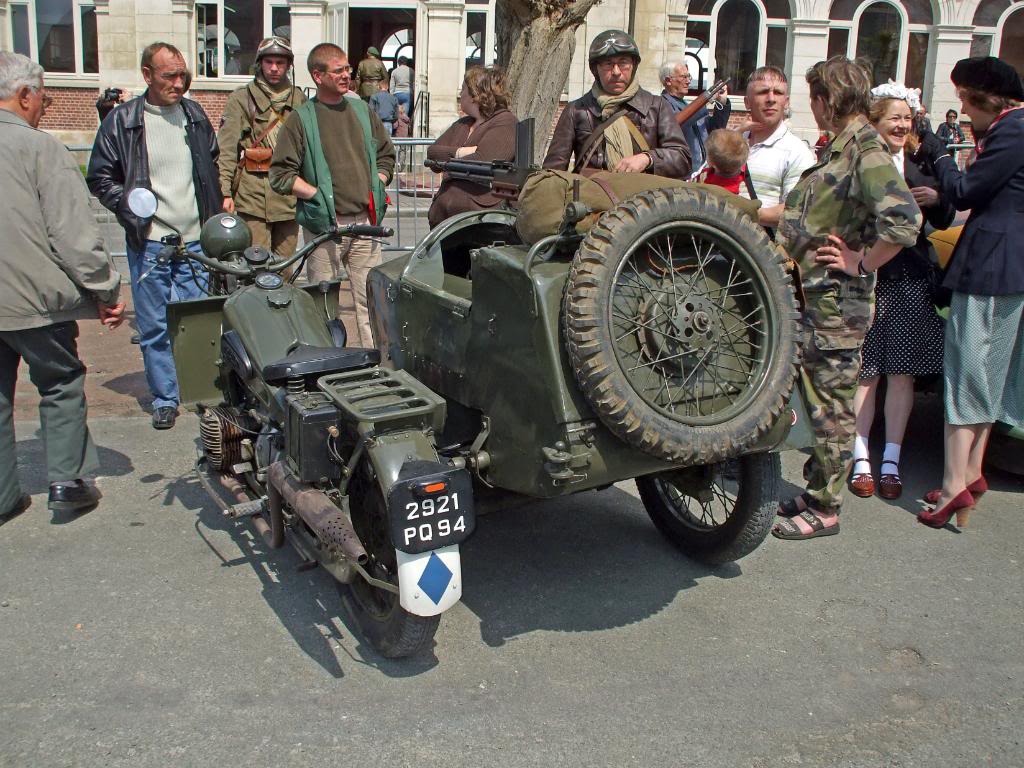 Photoscope: motocyclette et side cars Gnome & Rhône DSCF3662_edited