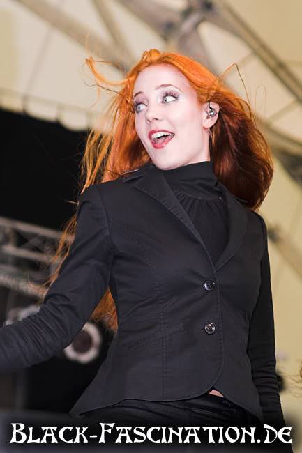 Fotos de Simone Simons - Página 37 53