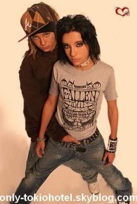 ***Tokio'HoTeL*** 2658_521888374_bill_et_tom_kaulitz._H122852_L