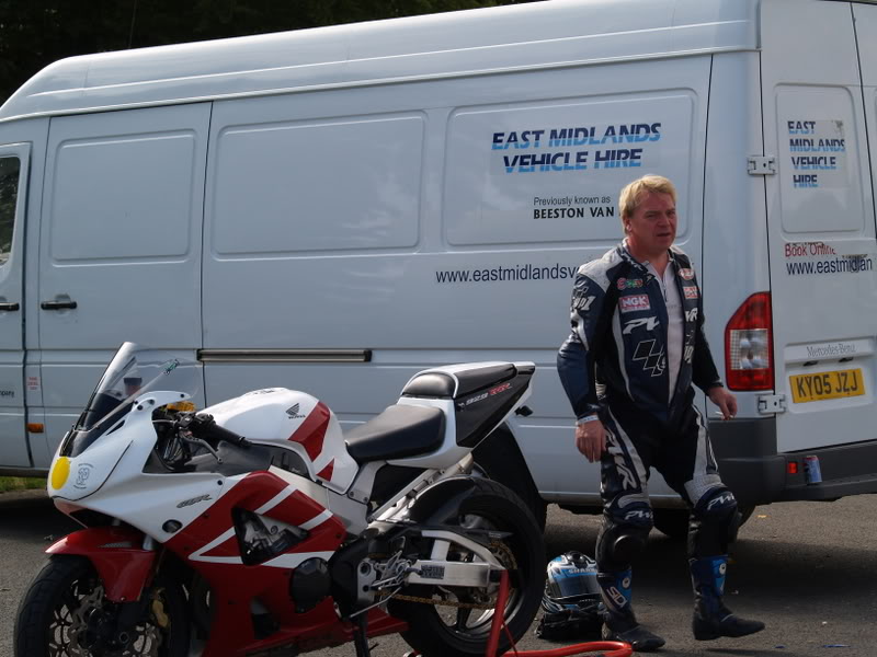 Pics from Cadwell BSBTrackday029