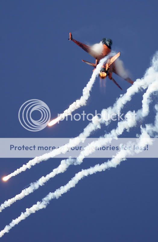 The 2009 Malta IAS (flying display pics) JM9O0273copyx900
