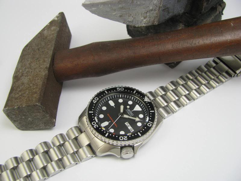 Recherche bracelet acier pour seiko diver's 200 IMG_2829
