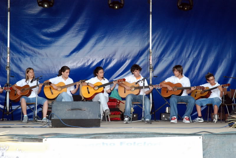 Fotos da actuao no encerramento da Festigil Festigil1220