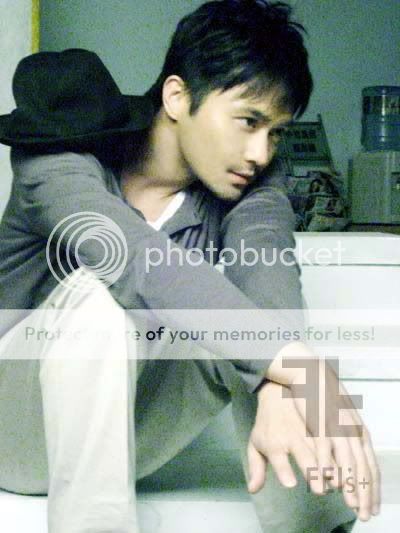 Old Photo Galleries 1992 - 2008 / ภาพของชิแลมในปี 1992-2008 - Page 14 B3AB10