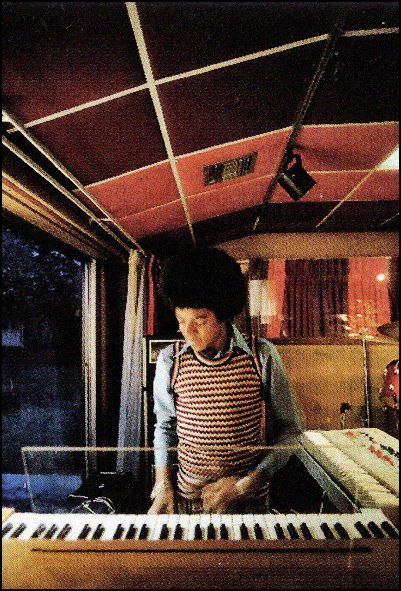 rare pictures !!!!!!!!!!!!!!! Michaeljacksoninstudio1jm2