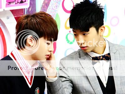 Pogodi omiljeni OTP sledece osobe - Page 2 Khunyoung2