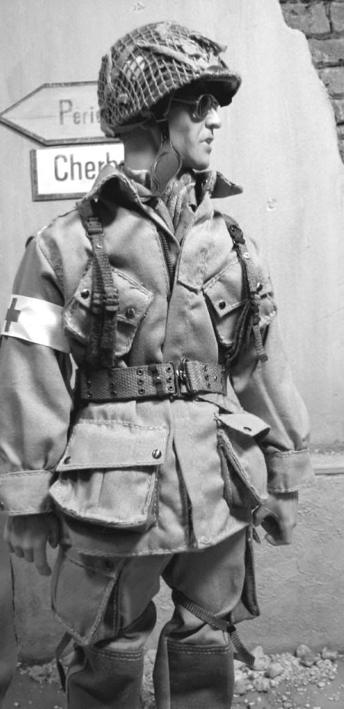 Battallion Surgeon-502PIR-Carentan-1944 Xpictures342