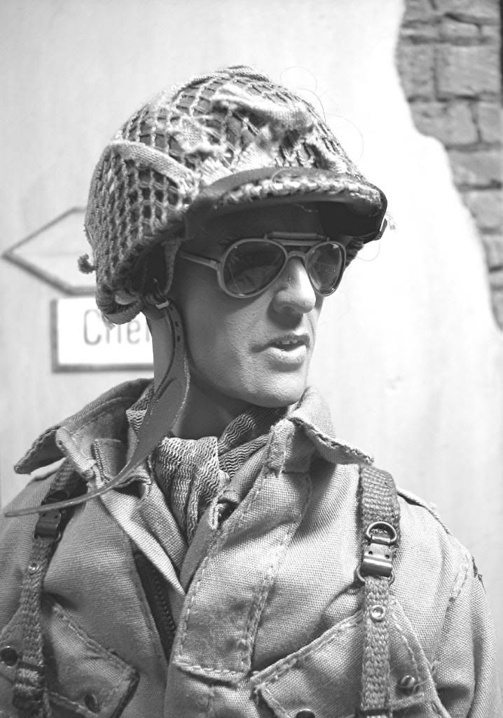 Battallion Surgeon-502PIR-Carentan-1944 Xpictures346