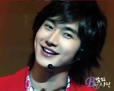 Super Junior ( SuJu) Những chàng trai hát 1175873008_siwon