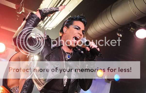 Adam Lambert tại Nhật Bản 1ff