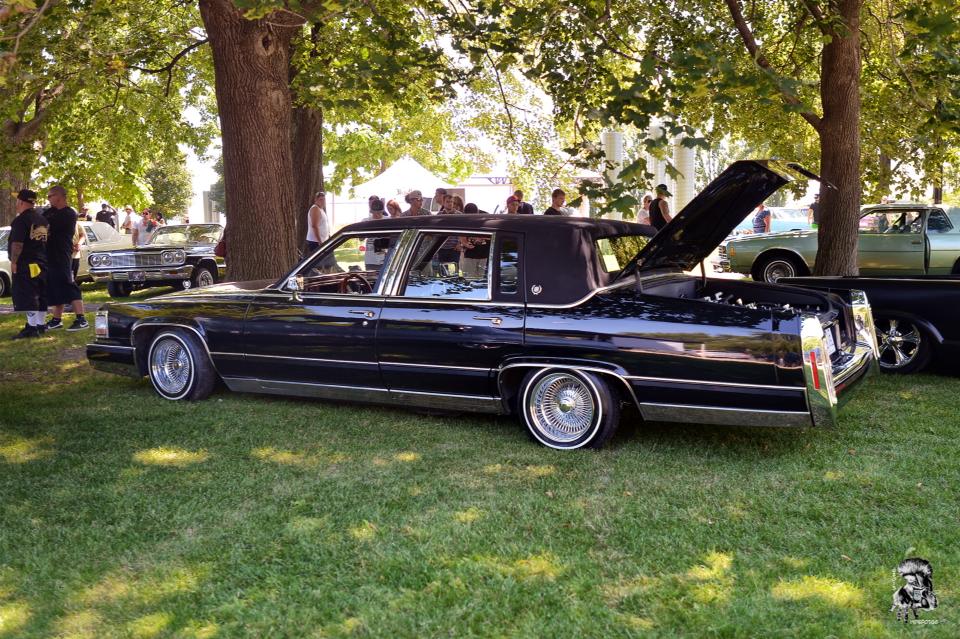 7EME BBQ ANNUEL DU CLUB DE LOWRIDER LUXURIOUS MONTREAL - Page 4 1044314_206679672833297_749352660_n