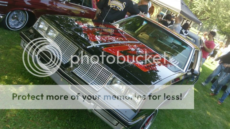 7EME BBQ ANNUEL DU CLUB DE LOWRIDER LUXURIOUS MONTREAL - Page 4 1175041_10201932257250591_1903702860_n