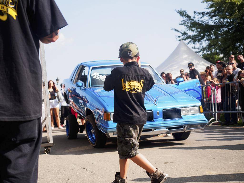 8EME BBQ ANNUEL DU CLUB DE LOWRIDER LUXURIOUS MONTREAL - Page 2 Luxurious-car-club-lowrider-bbq-pics-gallery-canada-montreal-1CA2Z6SKE