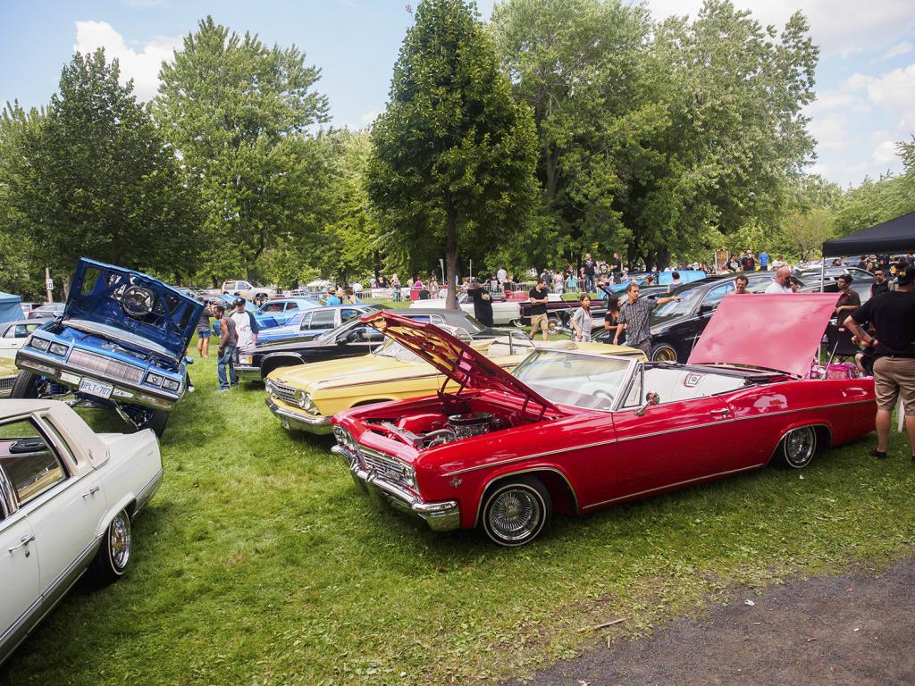 8EME BBQ ANNUEL DU CLUB DE LOWRIDER LUXURIOUS MONTREAL - Page 2 Luxurious-car-club-lowrider-bbq-pics-gallery-canada-montreal-1CACGHCKB