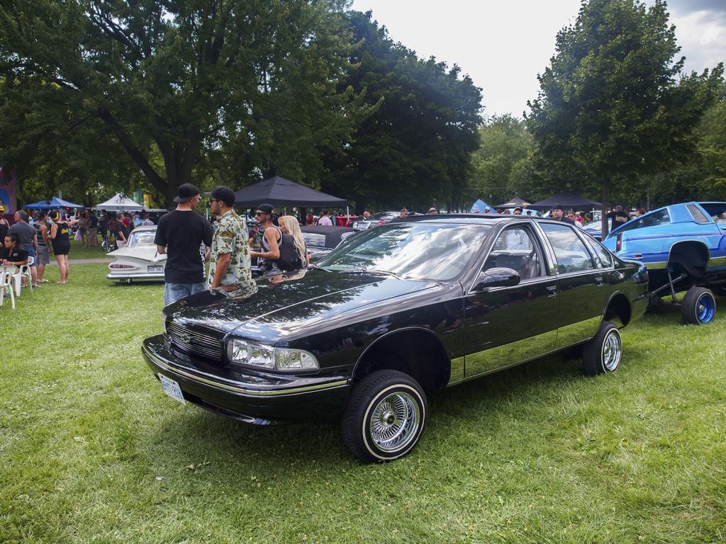 8EME BBQ ANNUEL DU CLUB DE LOWRIDER LUXURIOUS MONTREAL - Page 2 Luxurious-car-club-lowrider-bbq-pics-gallery-canada-montreal-1CAR9JORG