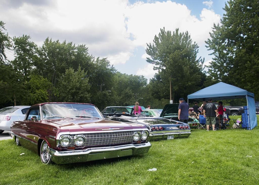 8EME BBQ ANNUEL DU CLUB DE LOWRIDER LUXURIOUS MONTREAL - Page 2 Luxurious-car-club-lowrider-bbq-pics-gallery-canada-montreal-1CAWH2NYE