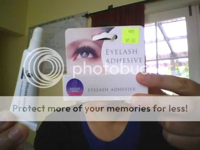 Easy way to put on Fake Lashes 123948