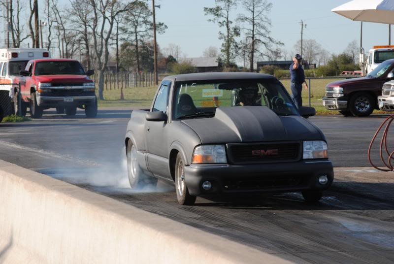 My old 94 S10 and my new 86 Mustang Coupe S10Sealy4