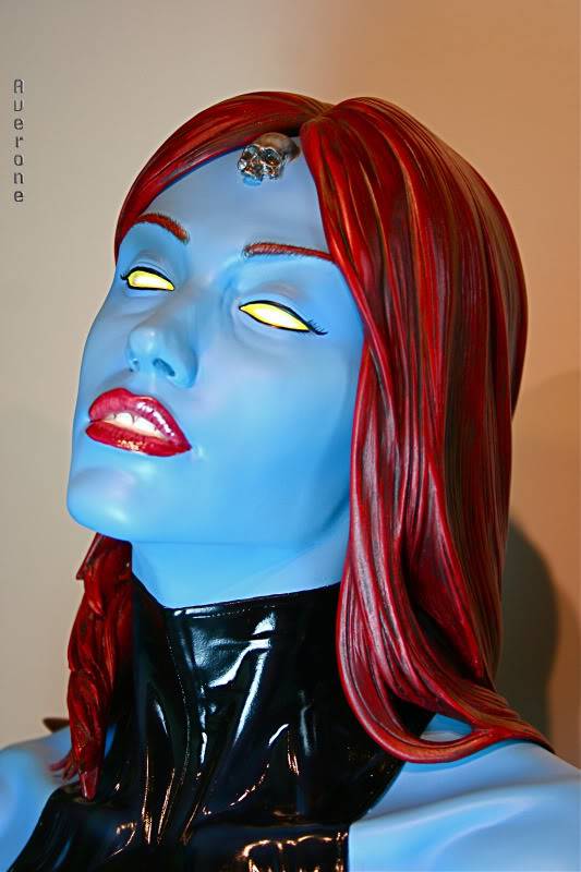 MYSTIQUE Legendary scale bust IMG_8182