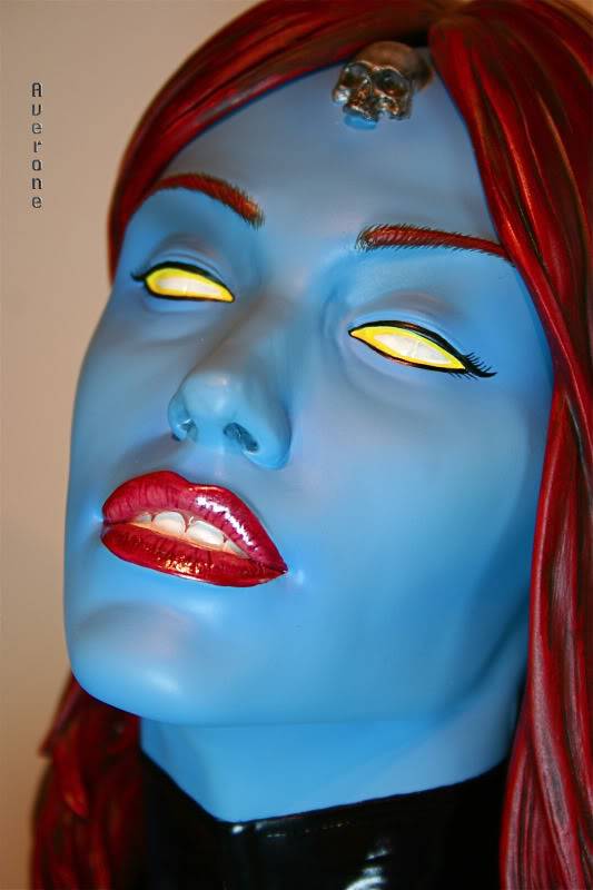 MYSTIQUE Legendary scale bust IMG_8183