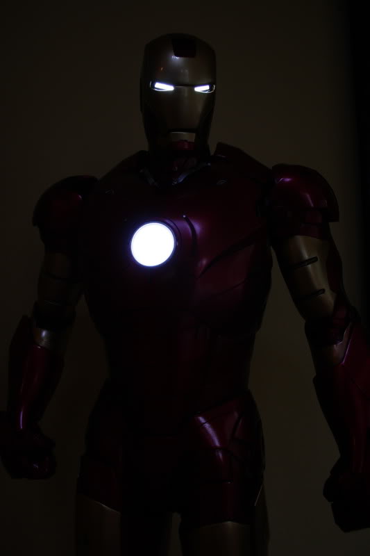 IRON MAN "MARK III " Legendary scale figure - Page 2 IM30