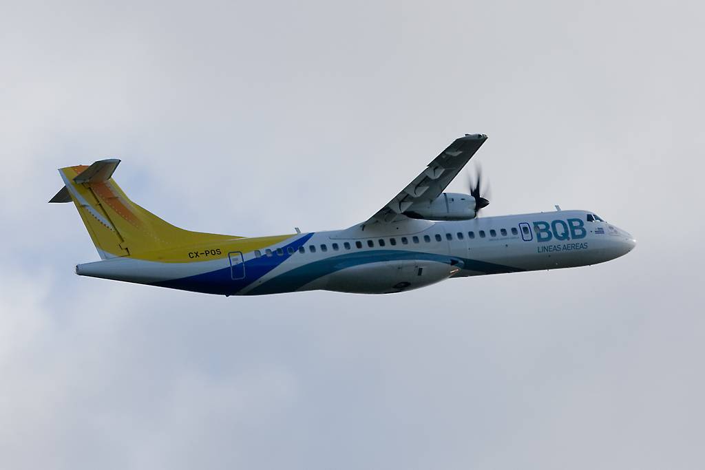 ATR 72-500 (212-A) CX-POS Lineas Aereas - Page 2 CX-POS_3_zps0da652b0