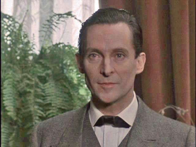 PHOTOS JEREMY BRETT - Page 6 COPPforHNsmile-1