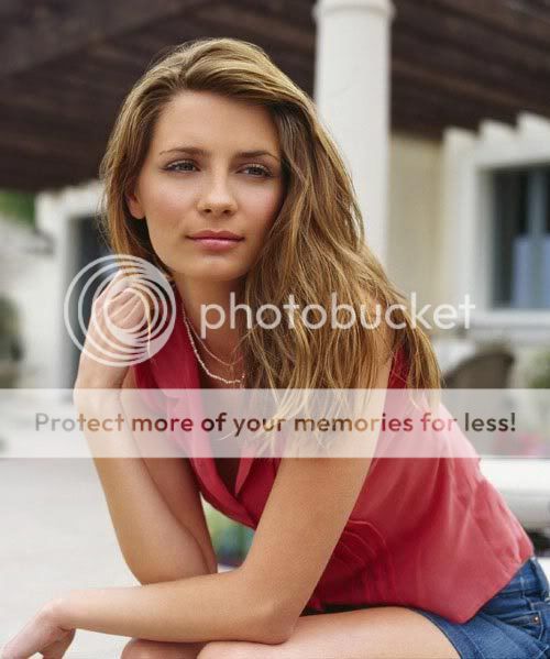 Mischa Barton (Marissa Cooper) - Page 10 1mischa_barton