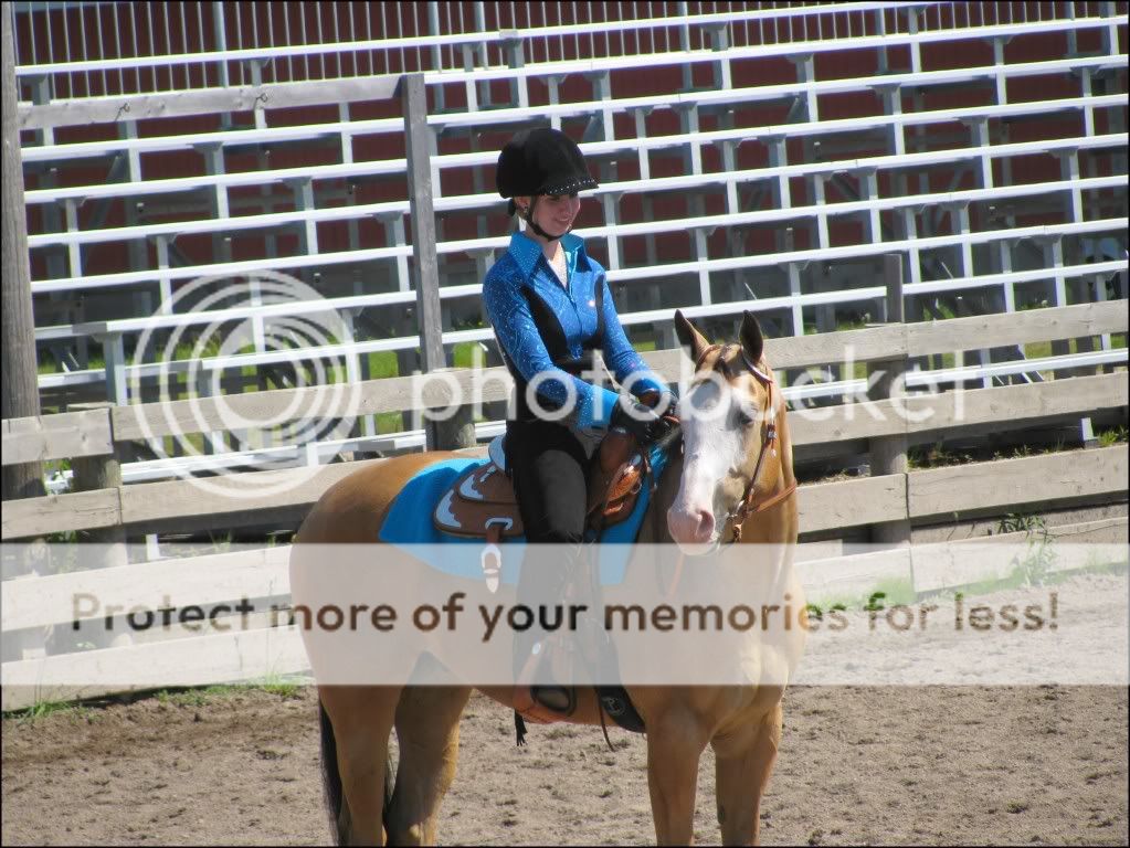 4H horse show & June Valley Reiners 4-HShow109171