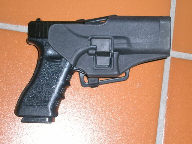 M4 Marui + Glock 17 Marui + Mich 2000 + material variado, Vega Holster, Guarder, ACM…. DSCN1380