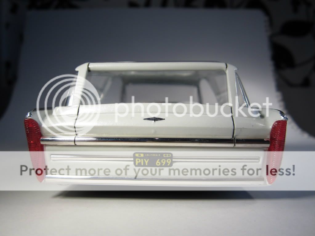 CUSTOMS - Page 4 1965LincolnContinentalStationWagon044