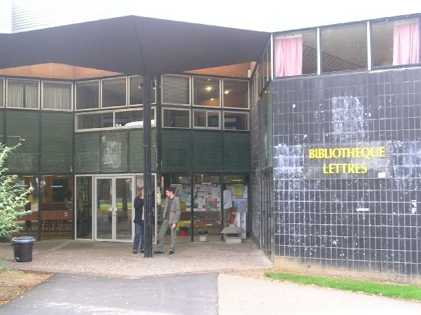 Quelques photos du campus de Mont-Saint-Aignan et de l'Université de Rouen... BU