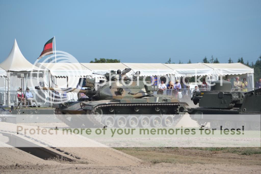 Tankfest 2013 DSC_0007_zps88377e91