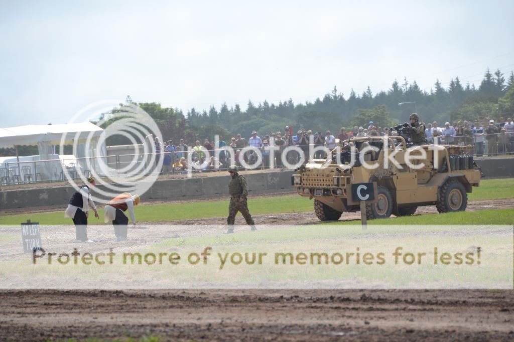 Tankfest 2013 DSC_0846_zps2ce00ed5